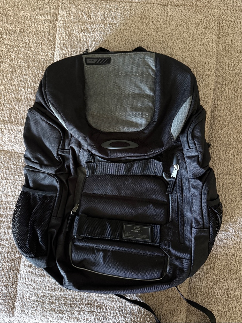 Oakley Enduro 2.0 30L Backpack